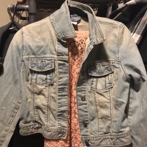 $11 SZ M LIGHT DENIM JEAN JACKET